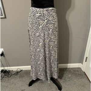 Long skirt 41”length 43” width